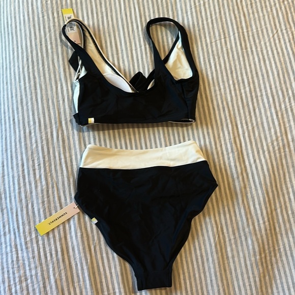 Summersalt The Wrap Bikini Top and Bottom - Picture 7 of 7